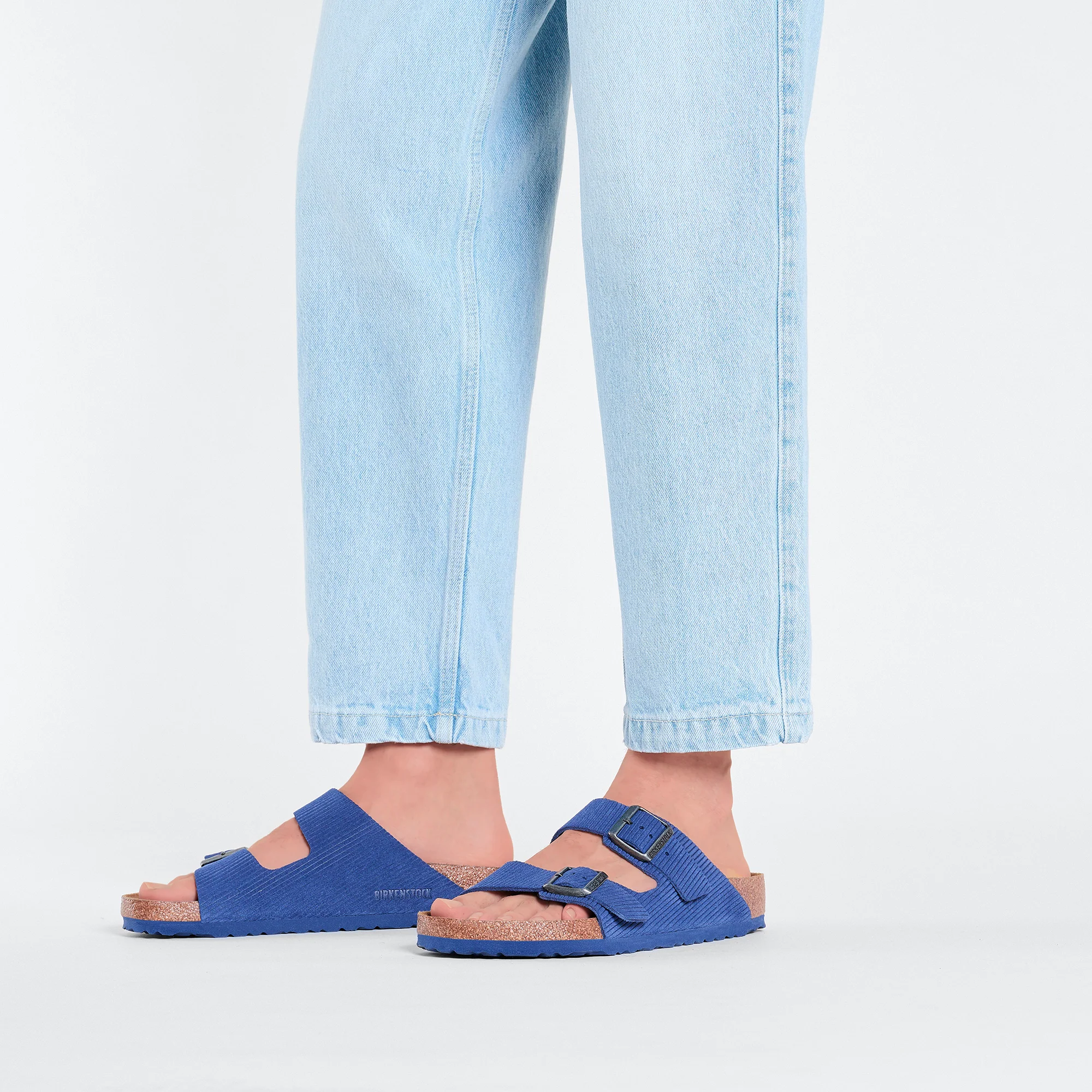 Arizona Suede Embossed - Image 8