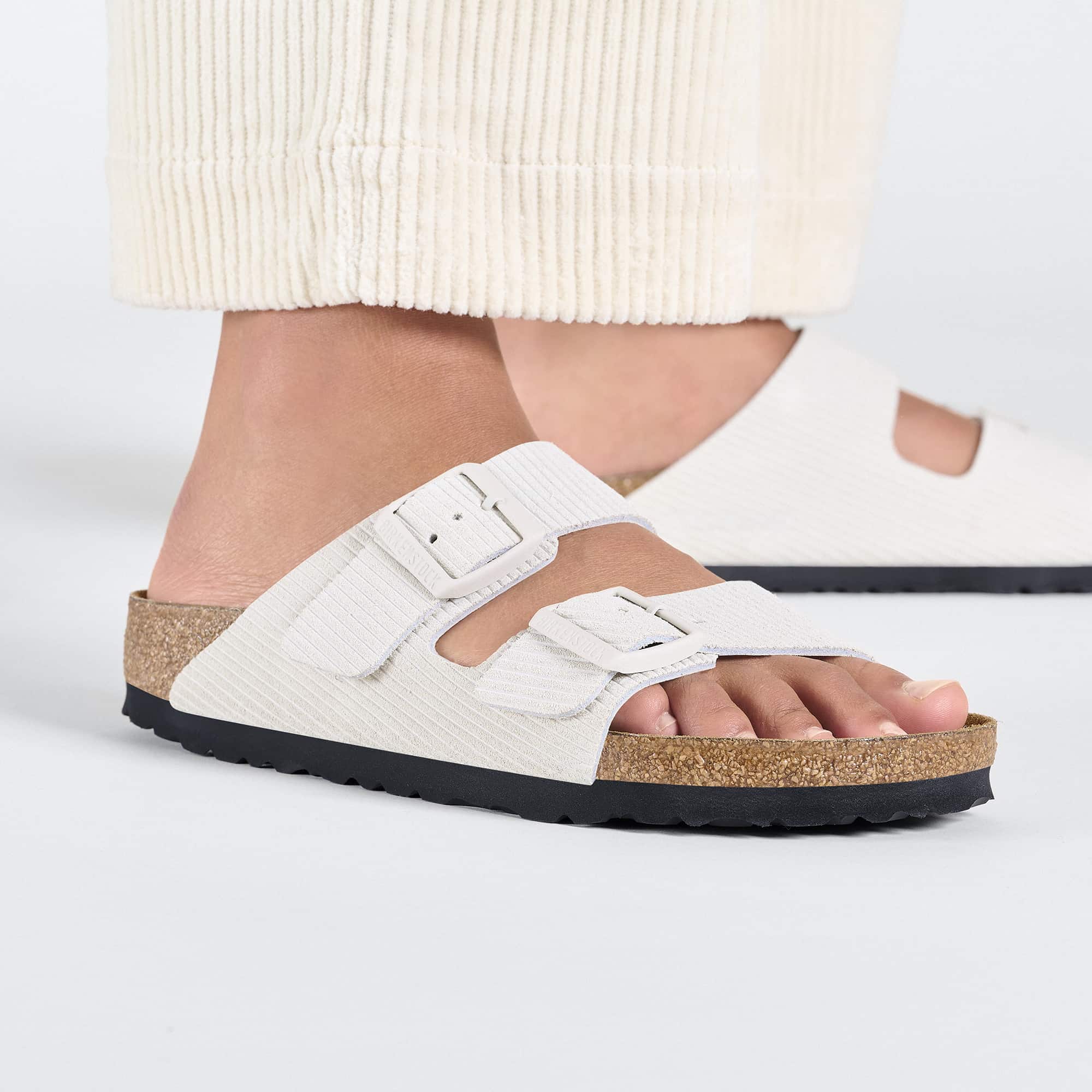 Arizona Suede Embossed - Image 10