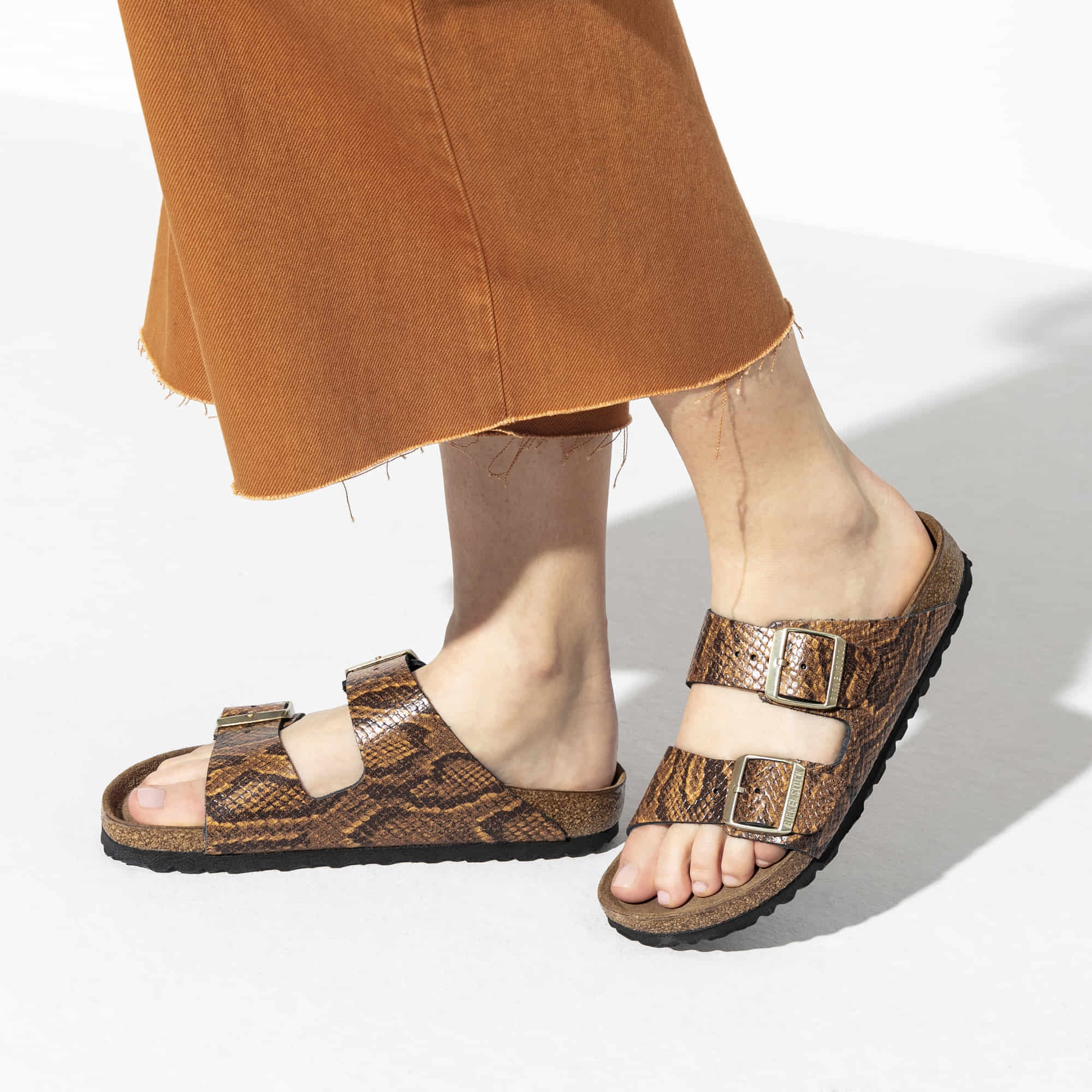 Arizona Embossed Natural Leather - Image 8