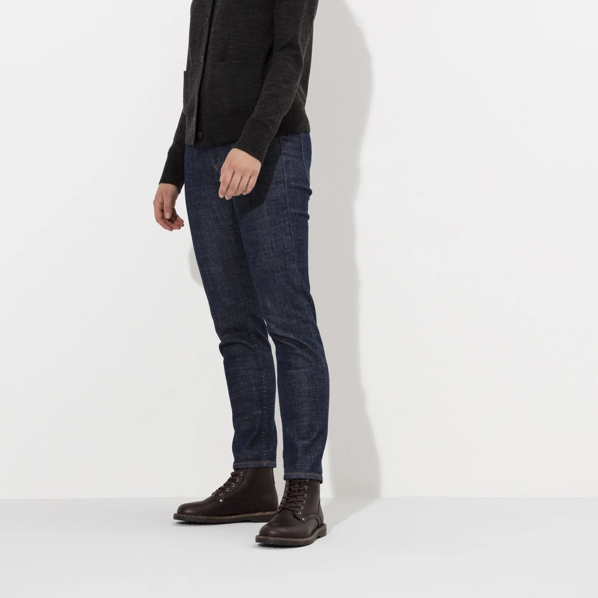 Bryson Grained Leather - Image 8