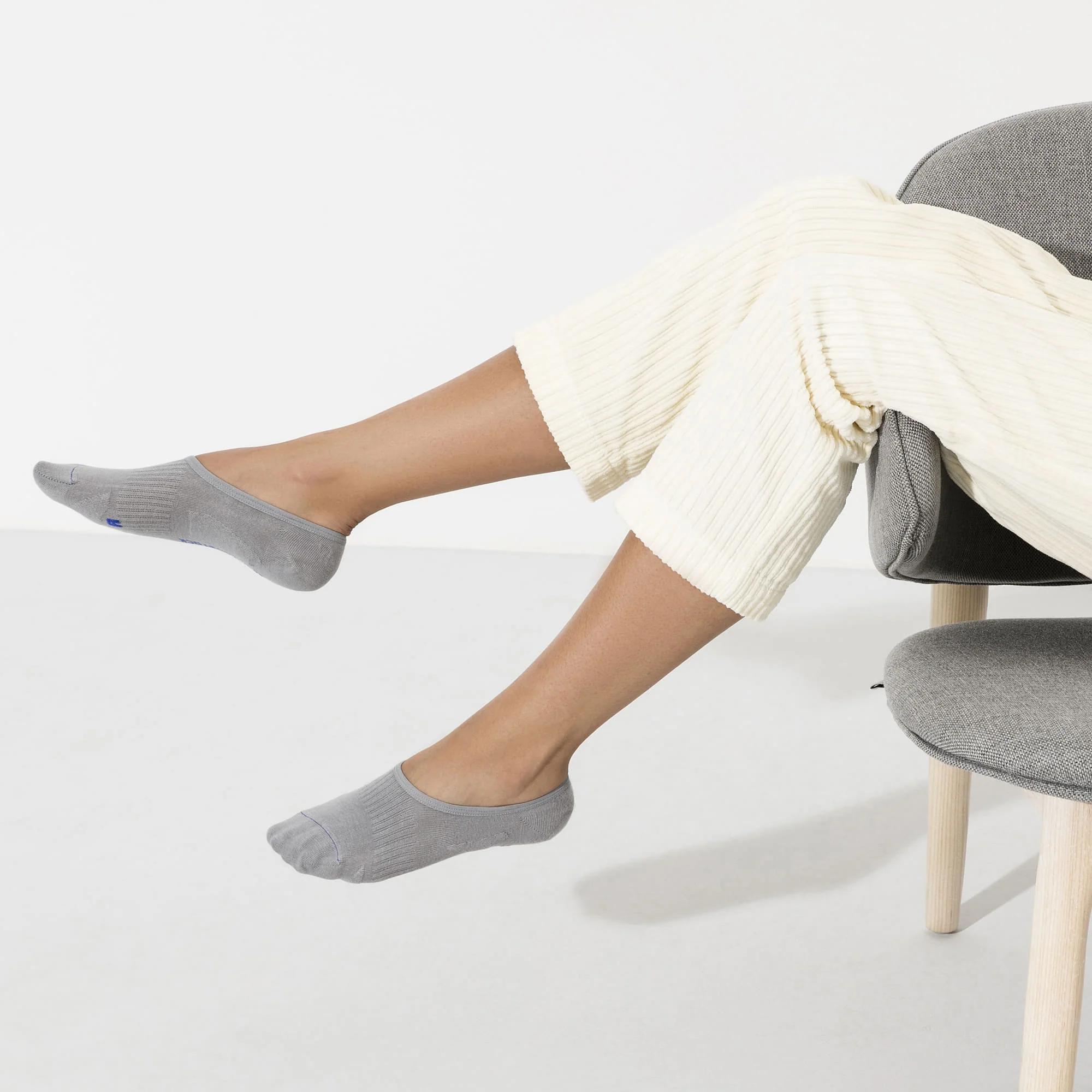 Cotton Sole Invisible Women - Image 3