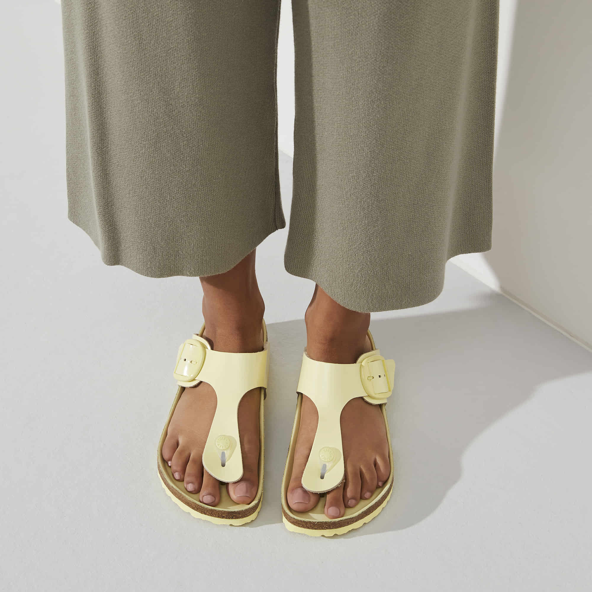 Gizeh Big Buckle Natural Leather Patent - Image 8