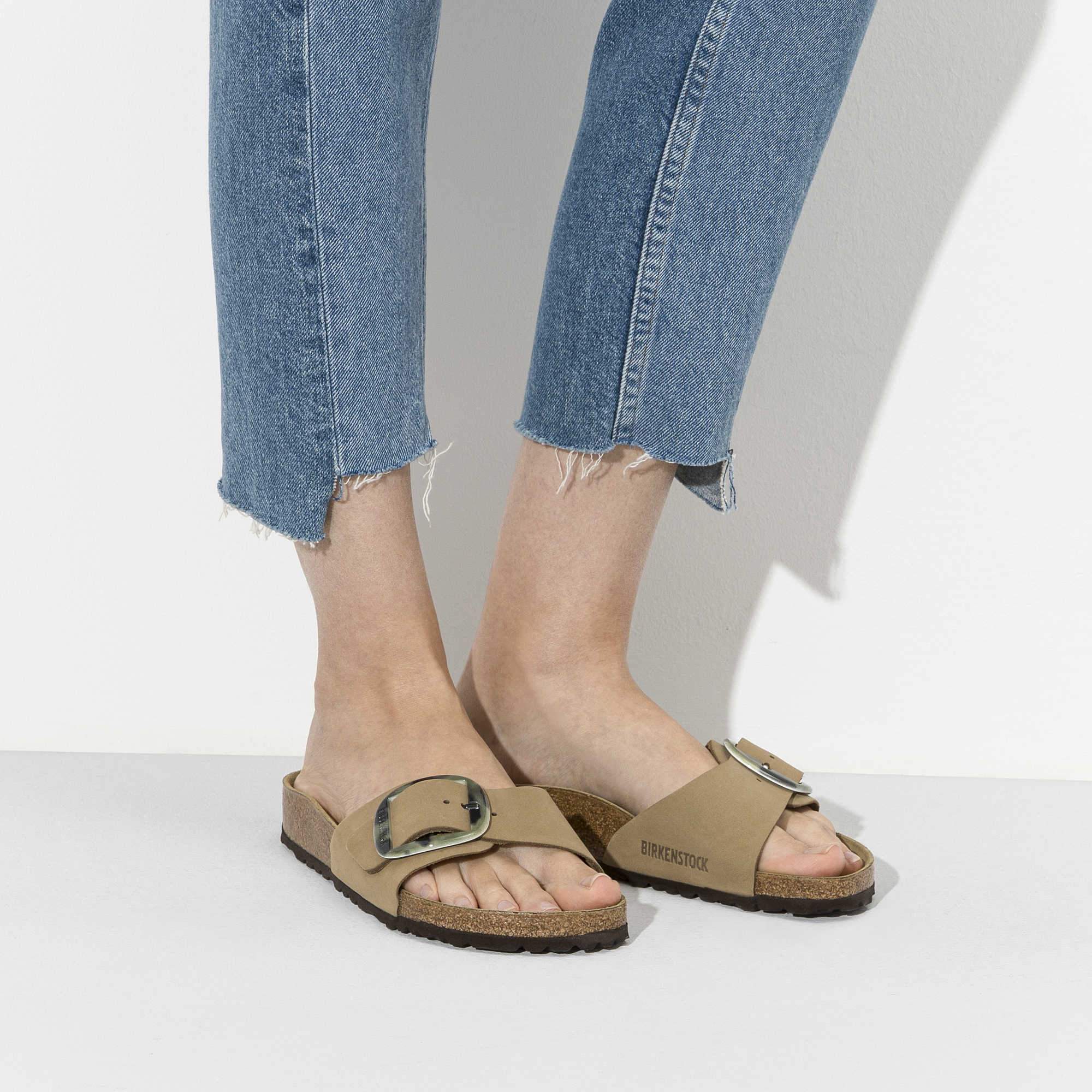 Madrid Big Buckle Nubuck Leather - Image 8