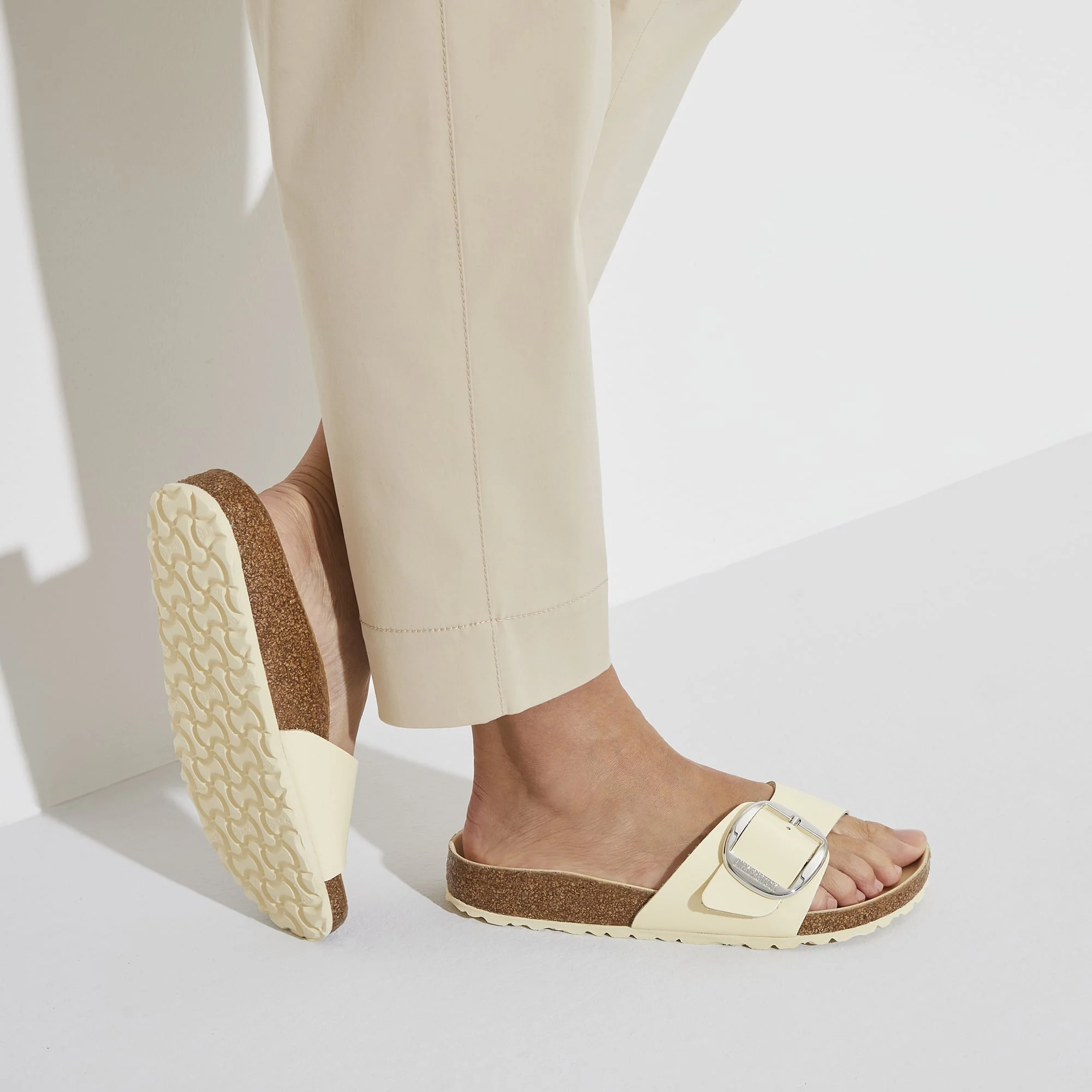 Madrid Big Buckle Natural Leather Patent - Image 8
