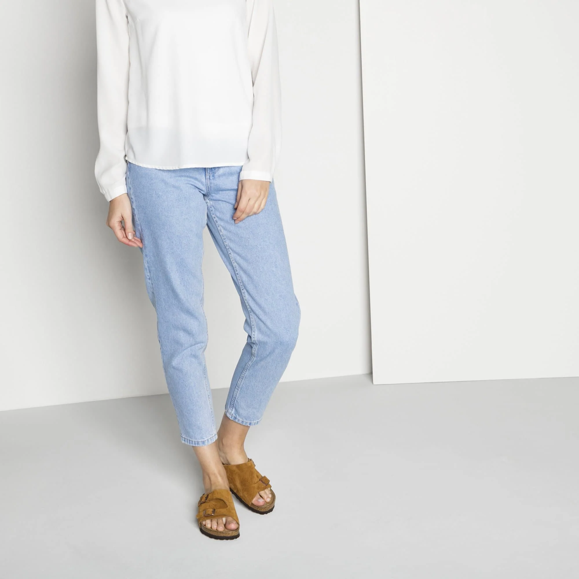 Zurich Soft Footbed Suede Leather - Image 8
